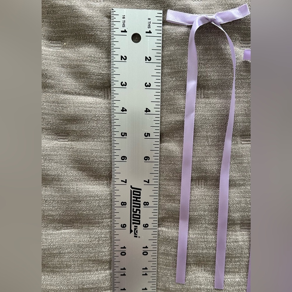 Women’s Ribbon Hair Clips Lavendar Bows Set of 2 - Picture 4 of 4